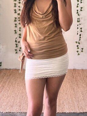 Brand new with tag Edikted white 100% cotton mini skirt with lace hem